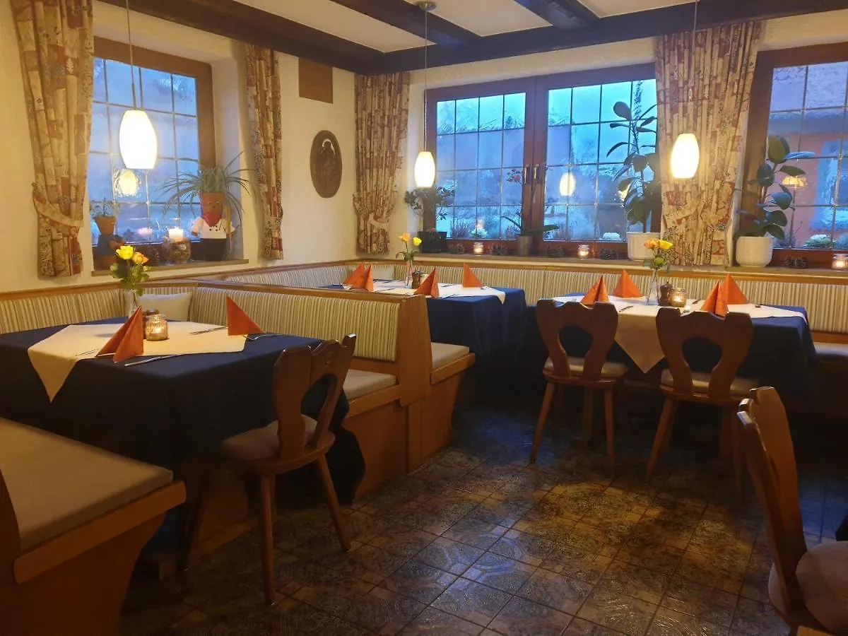 Maison d'hôtes Hotel Gasthof Zum Schwan Steinsfeld