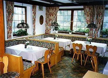 Hotel Gasthof zum Schwan Steinsfeld 3*,