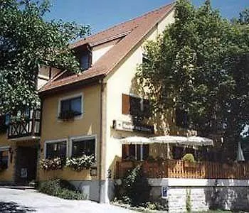 Gasthof Zum Schwan Guest House Steinsfeld
