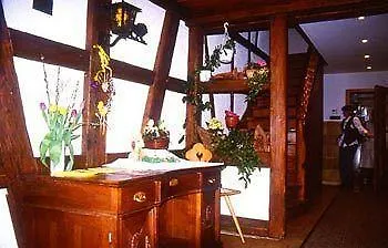 Gasthof Zum Schwan Guest House Steinsfeld
